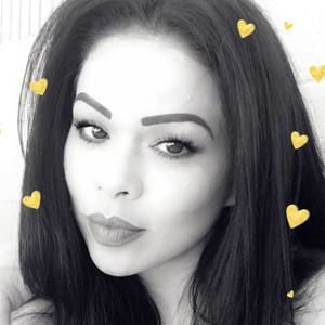 Meet your Posher, Cecy